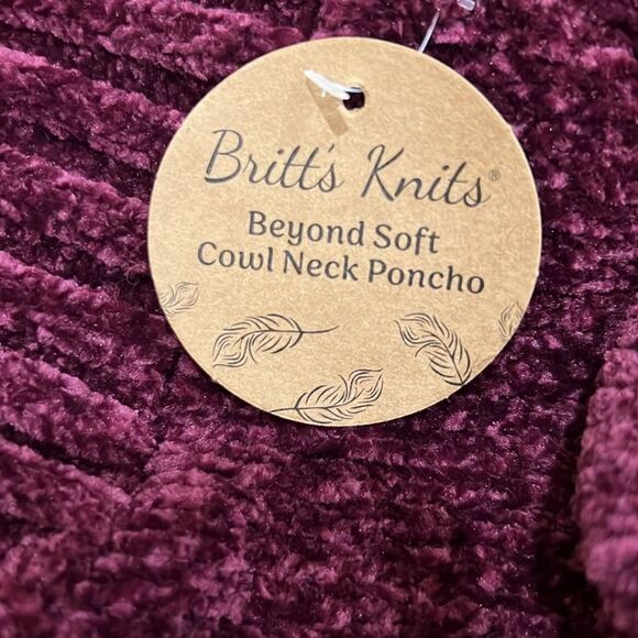Britts Knits Chenille Cowl Neck Poncho One Size - Picture 7 of 11